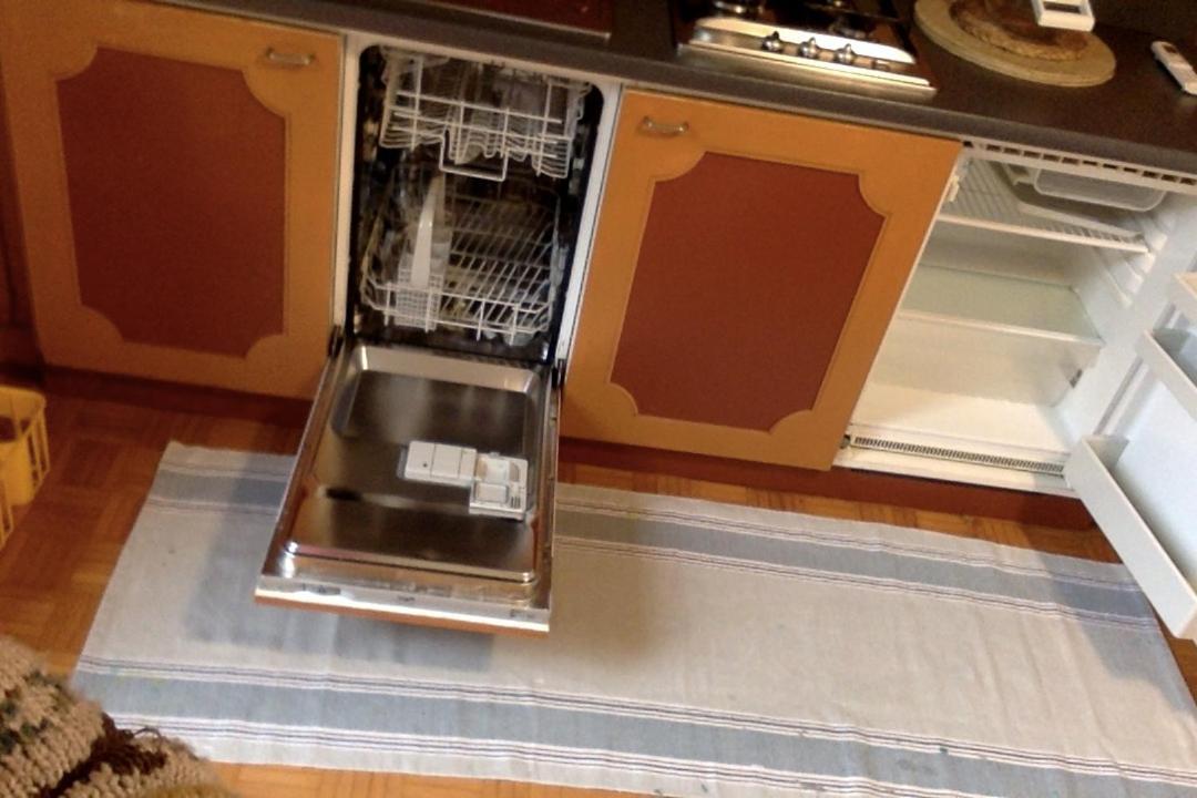 Xampilla'S Business City Mini Apartment Bassano Басано дел Грапа Екстериор снимка