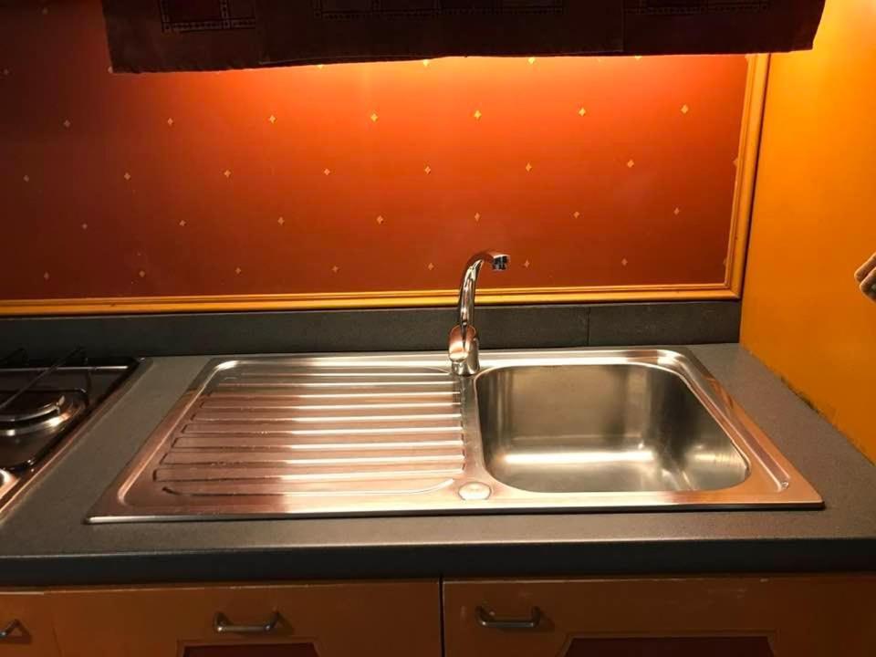 Xampilla'S Business City Mini Apartment Bassano Басано дел Грапа Екстериор снимка