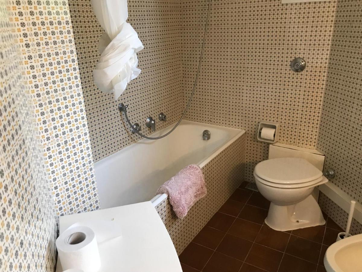 Xampilla'S Business City Mini Apartment Bassano Басано дел Грапа Екстериор снимка