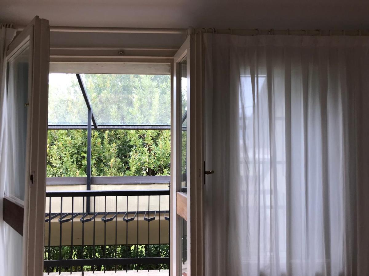 Xampilla'S Business City Mini Apartment Bassano Басано дел Грапа Екстериор снимка