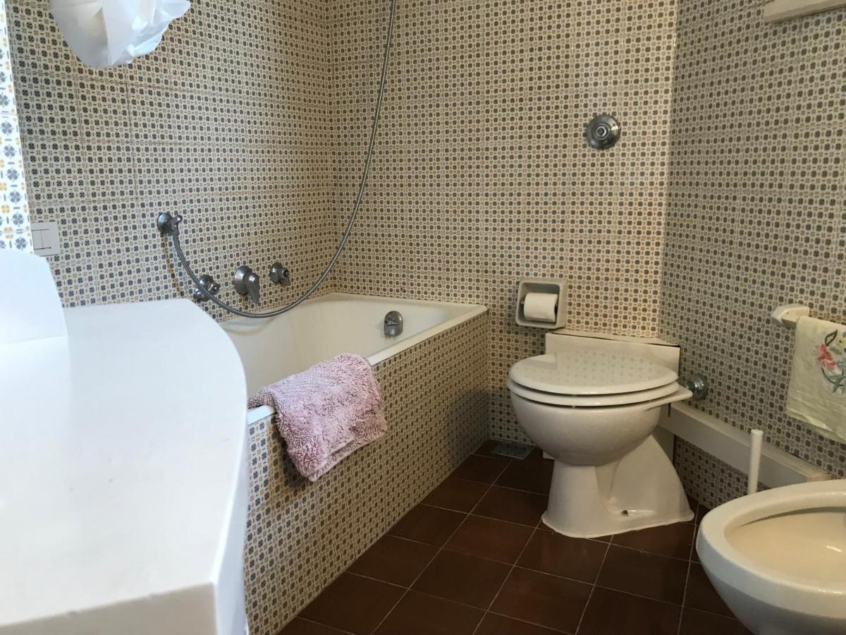 Xampilla'S Business City Mini Apartment Bassano Басано дел Грапа Екстериор снимка